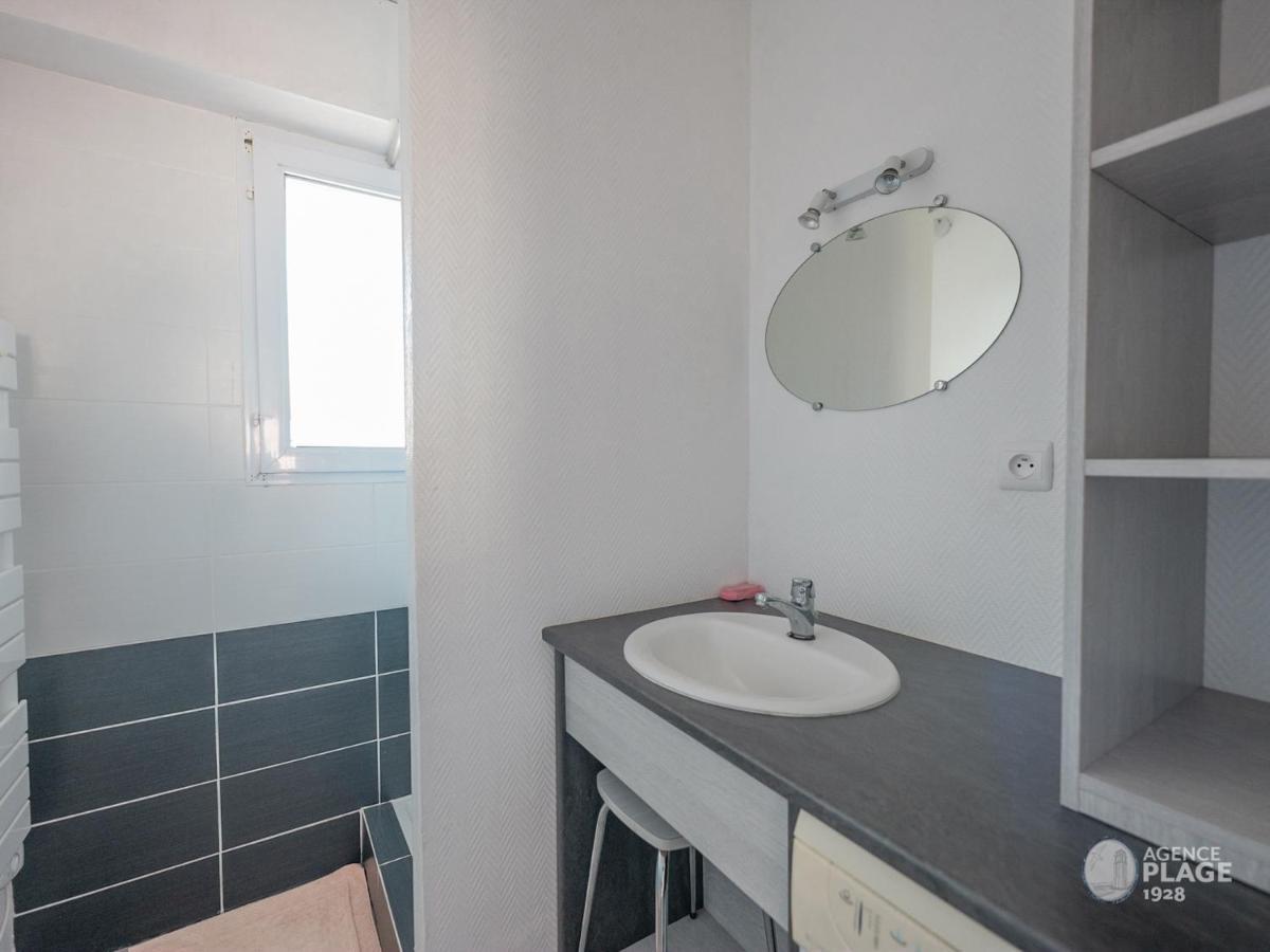 Appartement Plage Et Commerces, Balcon, Tout Confort - Fr-1-197-547 Ле-Сабль-д'Олонн Екстер'єр фото