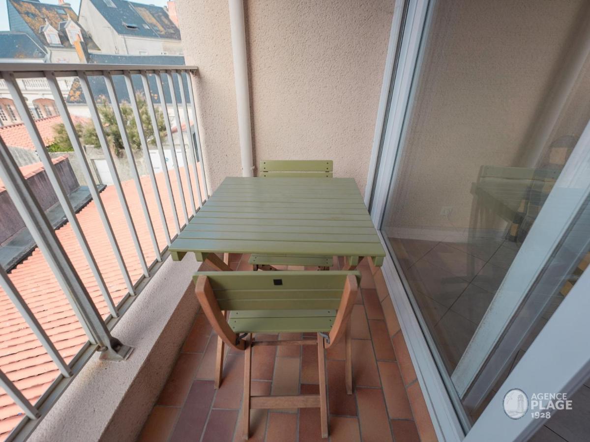 Appartement Plage Et Commerces, Balcon, Tout Confort - Fr-1-197-547 Ле-Сабль-д'Олонн Екстер'єр фото