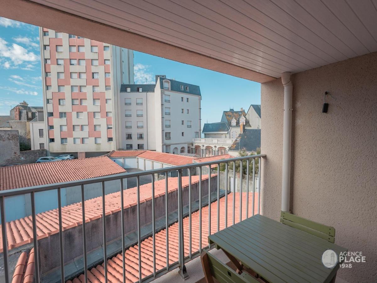 Appartement Plage Et Commerces, Balcon, Tout Confort - Fr-1-197-547 Ле-Сабль-д'Олонн Екстер'єр фото